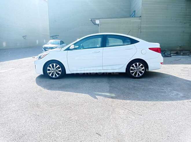 Hyundai Accent 2017, 48,800 km - 1.6 л - Bakı
