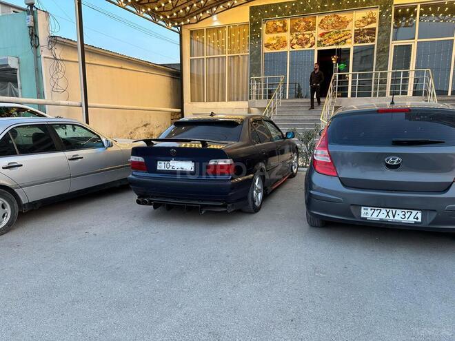 BMW 318 1995, 426,000 km - 1.8 l - Bakı