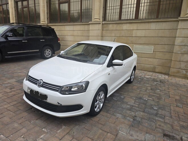 Volkswagen Polo 2013, 254,000 km - 1.6 l - Bakı