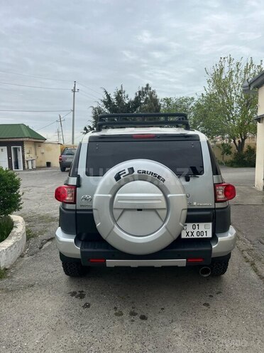 Toyota FJ Cruiser 2010, 163,000 km - 4.0 l - Bakı