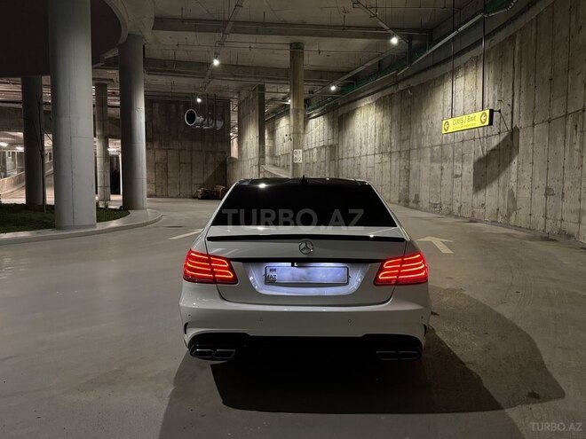 Mercedes E 220 d 2015, 206,000 km - 2.2 l - Bakı