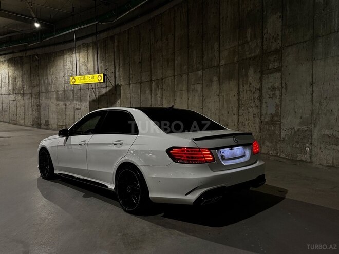Mercedes E 220 d 2015, 206,000 km - 2.2 l - Bakı