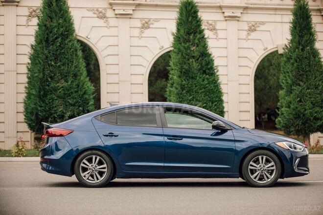 Hyundai Elantra 2017, 86,000 km - 2.0 l - Bakı