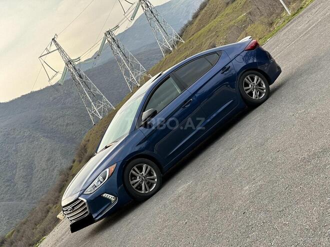 Hyundai Elantra 2017, 86,000 km - 2.0 l - Bakı