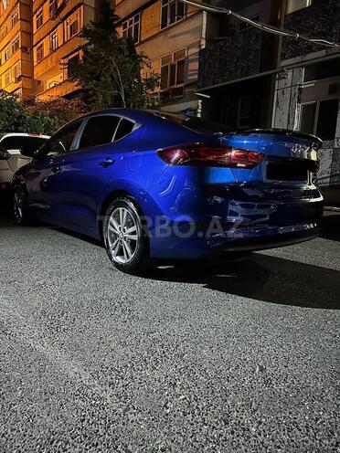 Hyundai Elantra 2017, 86,000 km - 2.0 l - Bakı