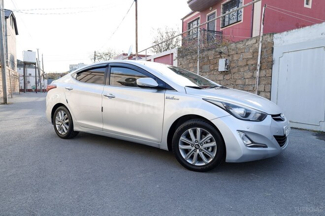 Hyundai Avante 2014, 156,520 km - 1.6 l - Bakı