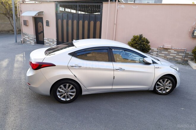 Hyundai Avante 2014, 156,520 km - 1.6 l - Bakı