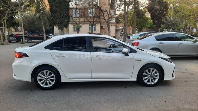 Toyota Corolla 2024, 30,000 km - 1.8 l - Bakı
