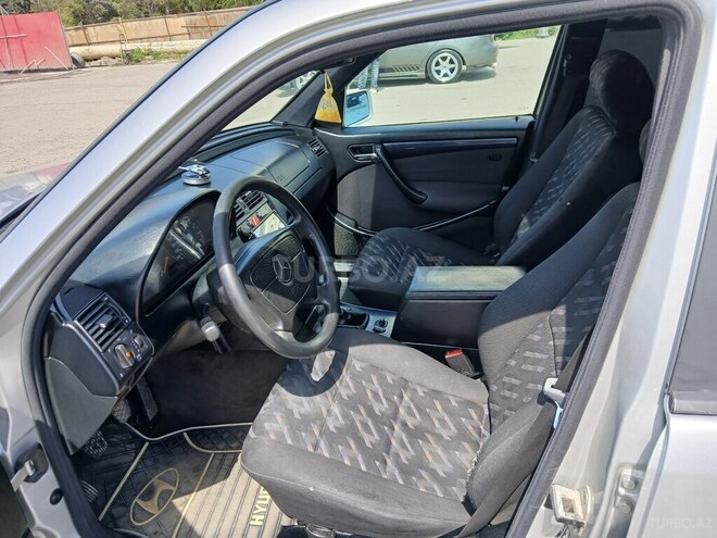 Mercedes C 180 1997, 370,000 km - 1.8 l - Sumqayıt