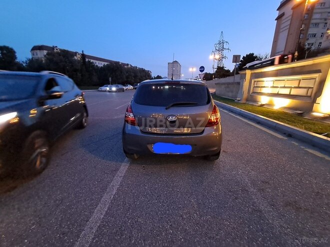 Hyundai i20 2010, 212,000 km - 1.6 l - Bakı