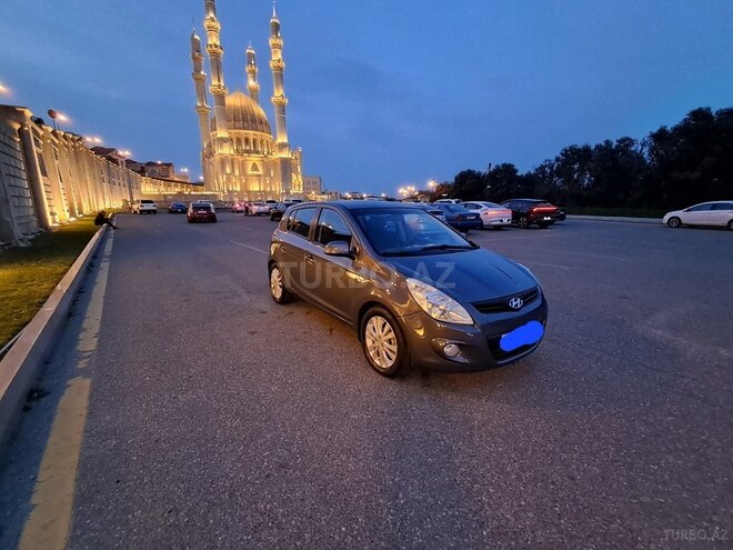 Hyundai i20 2010, 212,000 km - 1.6 l - Bakı