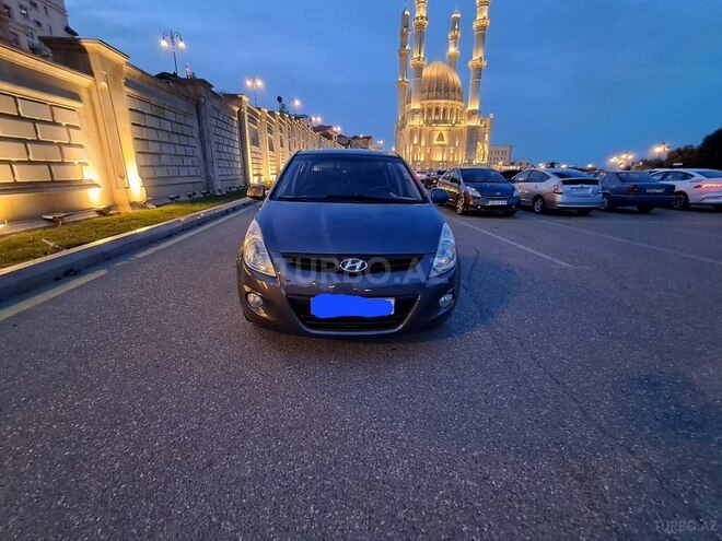 Hyundai i20 2010, 212,000 km - 1.6 l - Bakı