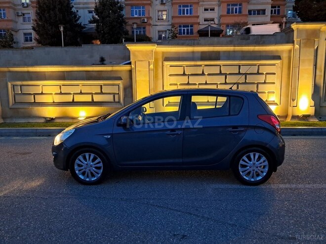 Hyundai i20 2010, 212,000 km - 1.6 l - Bakı