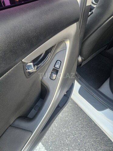 Hyundai Elantra 2012, 183,000 km - 1.6 l - Bakı