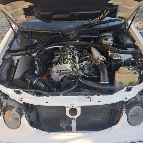 Mercedes E 220 d 1999, 400,000 km - 2.2 л - Ağdam