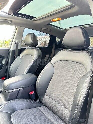 Hyundai ix35 2012, 185,000 km - 2.0 l - Lənkəran