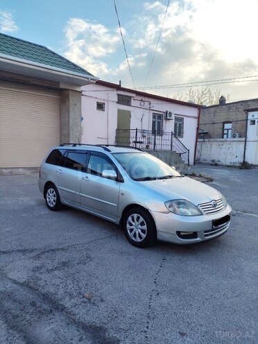 Toyota Corolla 2005, 250,000 km - 1.4 l - Bakı