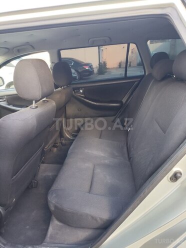 Toyota Corolla 2005, 250,000 km - 1.4 l - Bakı