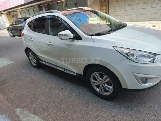 Hyundai ix35 2011, 203,000 km - 2.0 л - Bakı