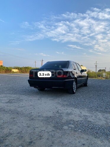 Mercedes C 220 d 2000, 234,567 km - 2.2 l - İmişli