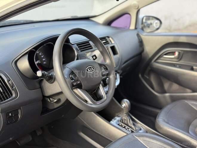 Kia Rio 2012, 133,000 km - 1.4 l - Bakı
