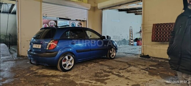 Kia Rio 2005, 242,700 km - 1.4 l - Bakı