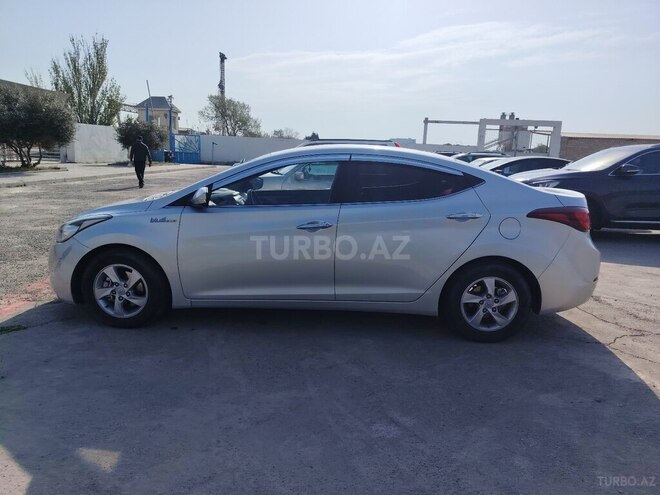 Hyundai Avante 2014, 262,000 km - 1.6 l - Bakı
