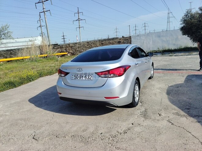 Hyundai Avante 2014, 262,000 km - 1.6 l - Bakı