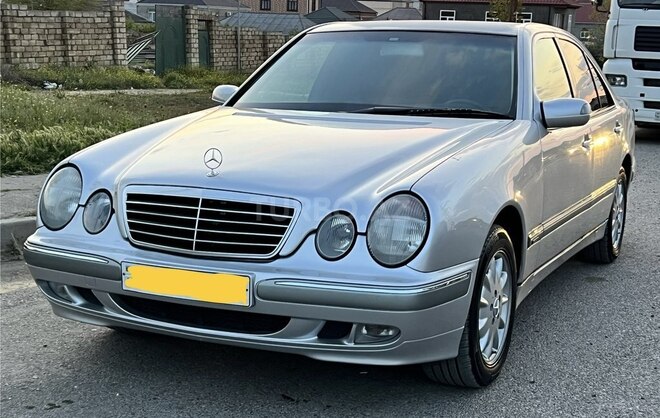 Mercedes E 220 d 2000, 308,000 km - 2.2 l - Bakı