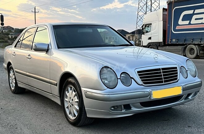 Mercedes E 220 d 2000, 308,000 km - 2.2 l - Bakı