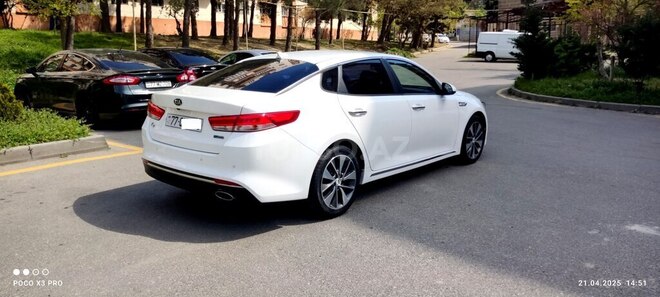 Kia Optima 2016, 140,000 km - 1.7 л - Bakı