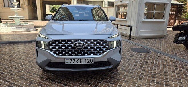 Hyundai Santa Fe-1