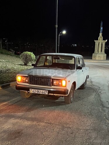 LADA (VAZ) 2107 2004, 95,000 km - 1.6 л - Şabran