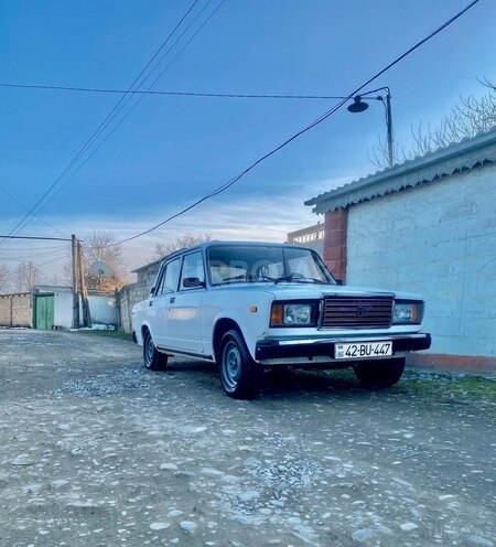 LADA (VAZ) 2107 2004, 95,000 km - 1.6 л - Şabran