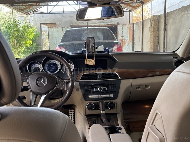 Mercedes C 250 2011, 206,000 km - 1.8 l - Bakı