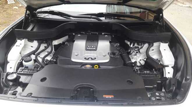 Infiniti FX37 2013, 94,000 km - 3.7 л - Sumqayıt