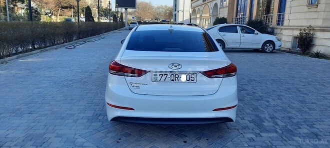 Hyundai Elantra 2017, 21,500 km - 2.0 l - Bakı
