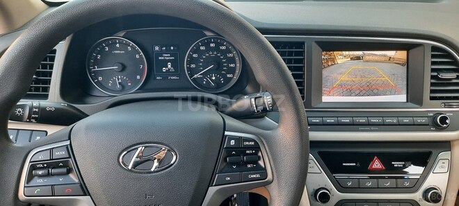 Hyundai Elantra 2017, 21,500 km - 2.0 l - Bakı