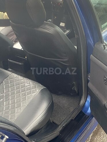 BMW 320 1992, 357,000 km - 2.0 l - Qax