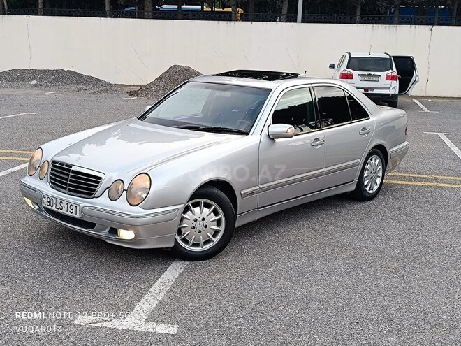 Mercedes E 270 2001, 415,000 km - 2.7 l - Sumqayıt