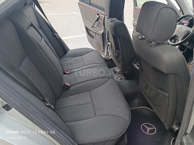 Mercedes E 270 2001, 415,000 km - 2.7 l - Sumqayıt