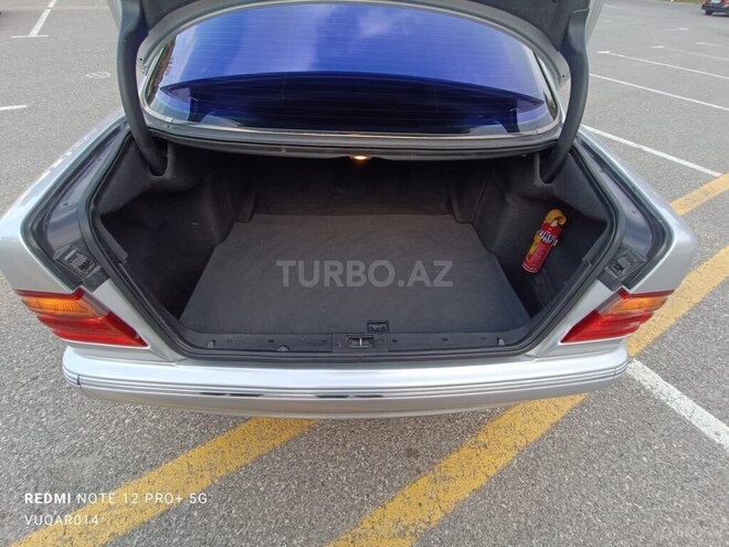 Mercedes E 270 2001, 415,000 km - 2.7 l - Sumqayıt
