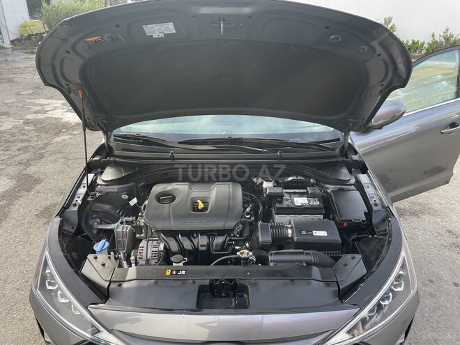 Hyundai Elantra 2019, 167,372 km - 2.0 l - Bakı