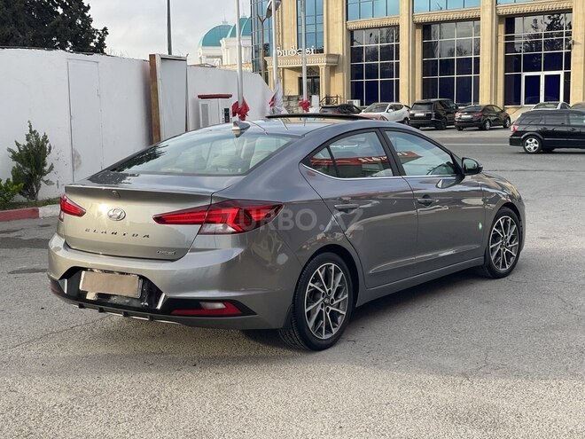 Hyundai Elantra 2019, 167,372 km - 2.0 l - Bakı