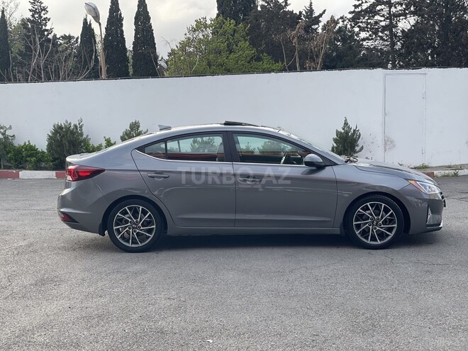 Hyundai Elantra 2019, 167,372 km - 2.0 l - Bakı