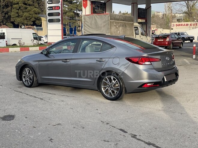 Hyundai Elantra 2019, 167,372 km - 2.0 l - Bakı
