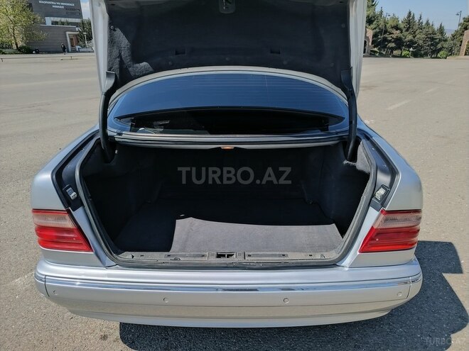 Mercedes E 240 1999, 426,522 km - 2.4 l - Tovuz