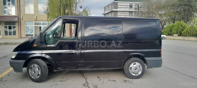 Ford Transit 2001, 202,000 km - 2.0 л - Quba