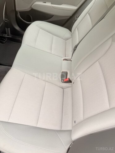Hyundai Elantra 2016, 198,545 km - 2.0 л - Bakı