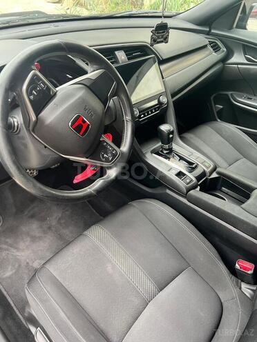 Honda Civic 2018, 131,000 km - 1.5 l - Bakı